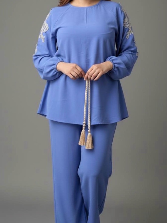 Pants - Women's Blue Two-Piece Lounge Set with Embroidered Sleeves